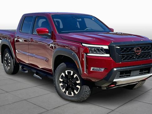 Certified 2023 Nissan Frontier PRO-4X w/ Pro Convenience Package image 3