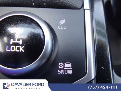 Used 2023 Kia Sorento SX AWD/4WD image 49