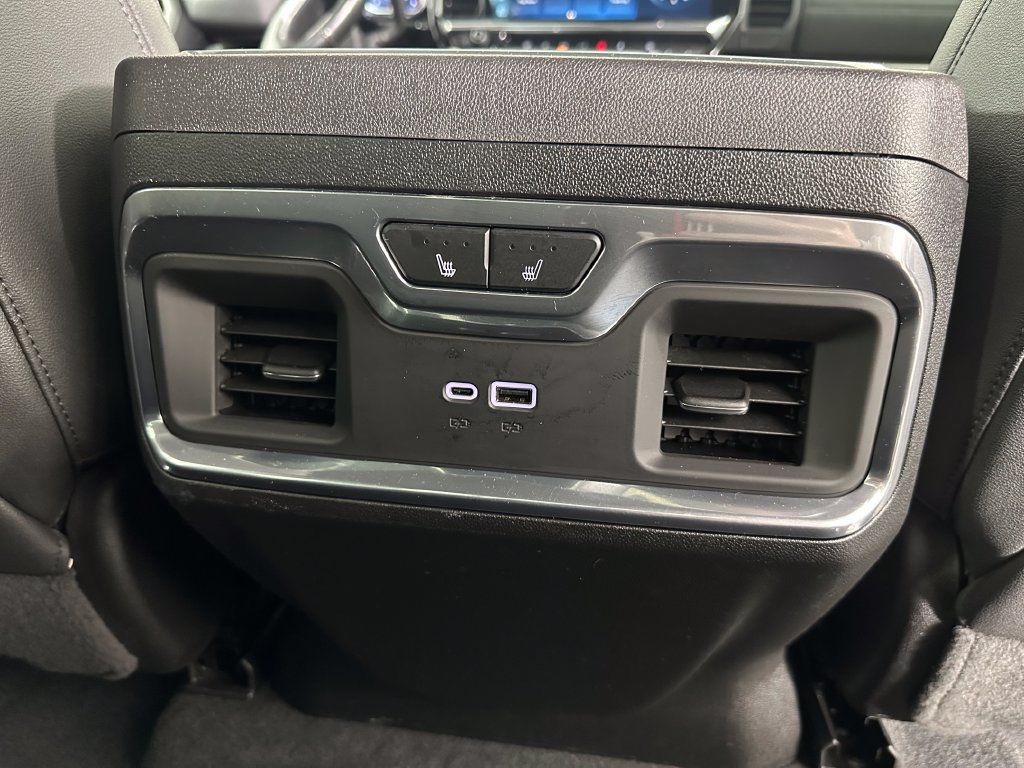 Used 2024 Chevrolet Silverado 2500 LTZ w/ LTZ Plus Package AWD/4WD image 30