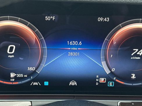 Used 2022 Mercedes-Benz E 350 Sedan image 34