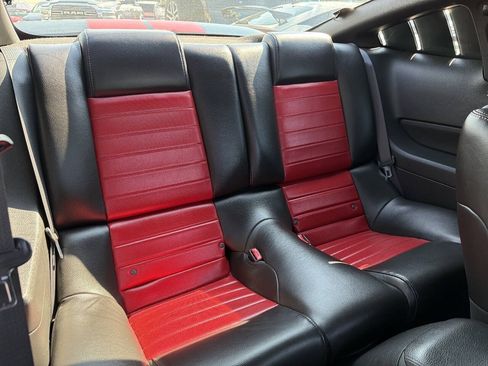 Used 2009 Ford Mustang Shelby GT500 RWD image 35