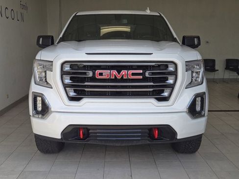 Used 2022 GMC Sierra 1500 AT4 image 2