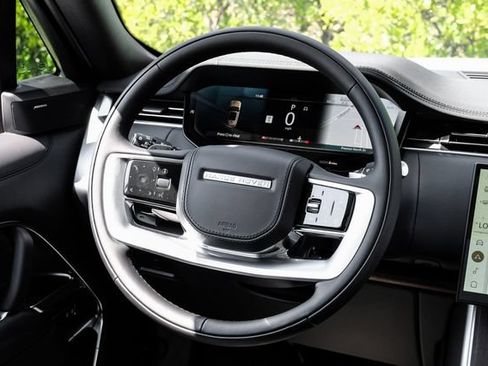 New 2027 Land Rover Range Rover Long Wheelbase SE AWD/4WD image 23