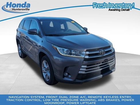 Used 2019 Toyota Highlander Limited image 1