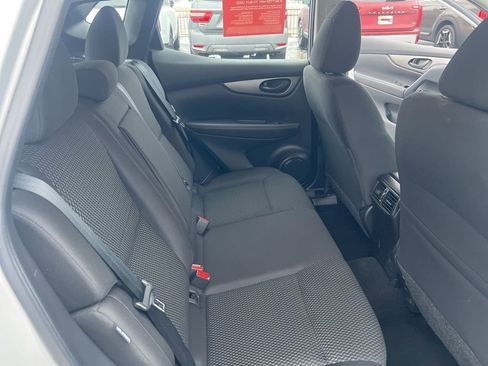 Certified 2022 Nissan Rogue Sport S image 15