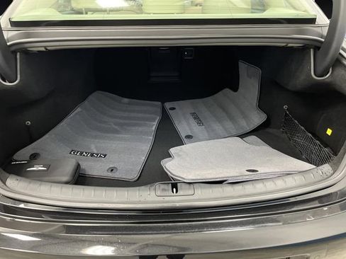 Used 2024 Genesis G80 2.5T image 15