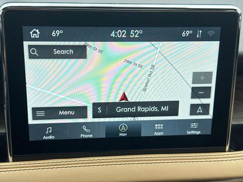 Certified 2020 Lincoln Corsair Reserve w/ Equipment Group 201A AWD/4WD image 25