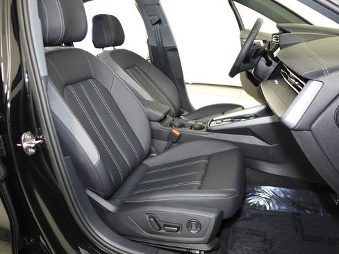 Used 2025 Audi A3 2.0T Premium w/ Black Optic Package image 19