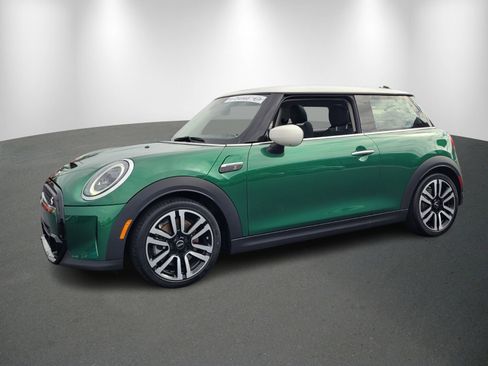 Used 2023 MINI Cooper S image 3