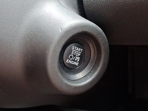 Used 2023 RAM ProMaster 2500 FWD image 21