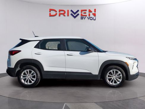 Used 2024 Chevrolet TrailBlazer LS image 6