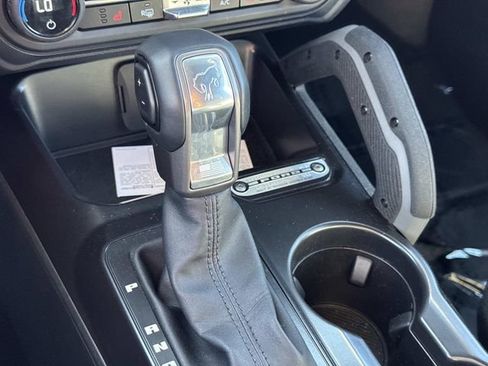 Used 2024 Ford Bronco Big Bend image 24