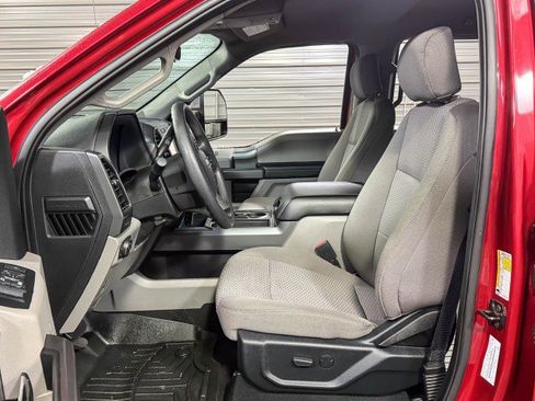 Used 2020 Ford F350 XLT w/ XLT Premium Package image 16