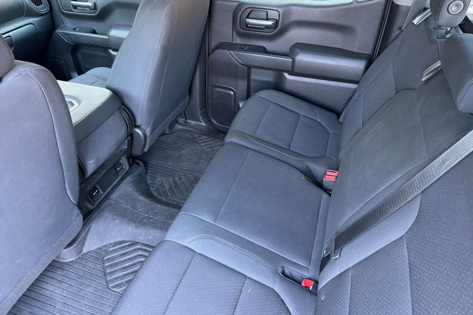 Used 2021 Chevrolet Silverado 1500 Custom AWD/4WD image 4