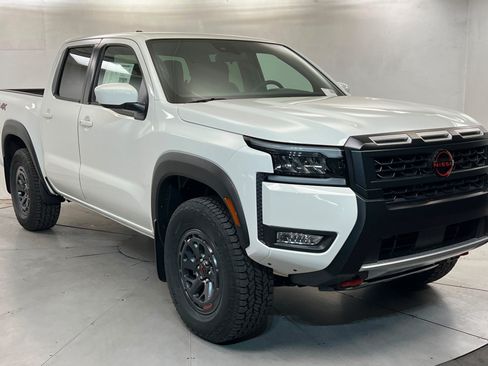 New 2026 Nissan Frontier PRO-4X w/ Tow Package AWD/4WD image 7