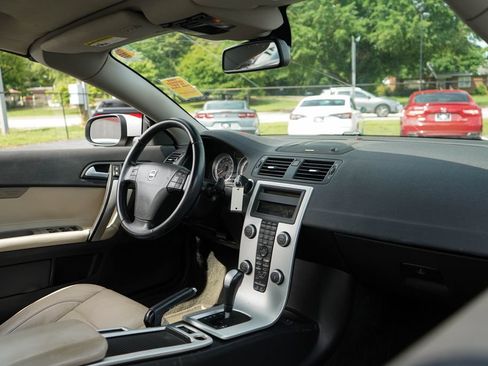 Used 2013 Volvo C70 T5 FWD image 10