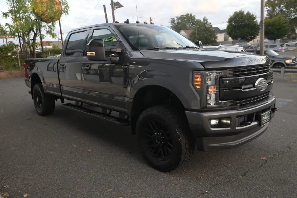 Used 2019 Ford F350 Lariat w/ Lariat Ultimate Package AWD/4WD image 7