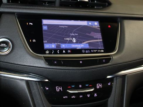 Used 2020 Cadillac XT5 Premium Luxury AWD/4WD image 13
