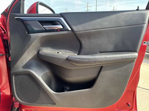 Used 2022 Mitsubishi Outlander SE image 13