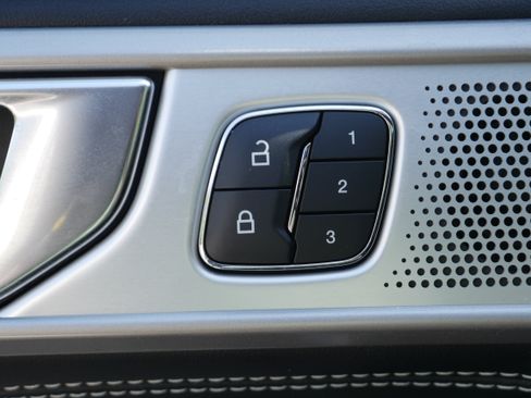 Used 2021 Ford Explorer ST w/ Equipment Group 401A AWD/4WD image 32
