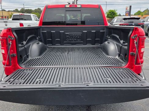 Used 2025 RAM 1500 Big Horn AWD/4WD image 13