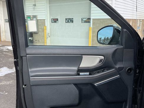 Used 2025 Ford Expedition Max Active image 22