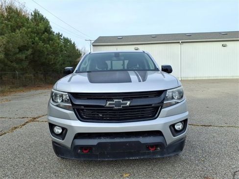 Used 2018 Chevrolet Colorado LT w/ Redline Special Edition image 2