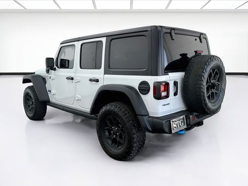 Used 2024 Jeep Wrangler Unlimited AWD/4WD image 6