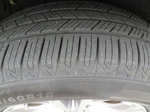 Used 2015 Toyota Highlander XLE image 40