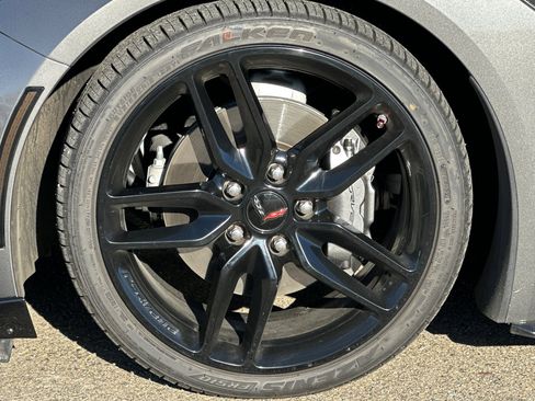 Used 2016 Chevrolet Corvette Stingray Coupe w/ 2LT Preferred Equipment Group image 42