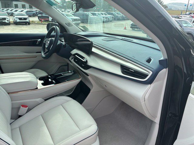 Used 2025 Buick Enclave Avenir w/ Trailering Package, 5000 lbs. FWD image 50