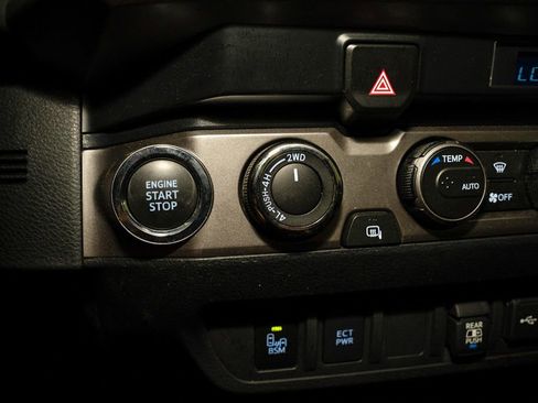 Used 2023 Toyota Tacoma 4x4 Double Cab w/ Trail Edition image 21