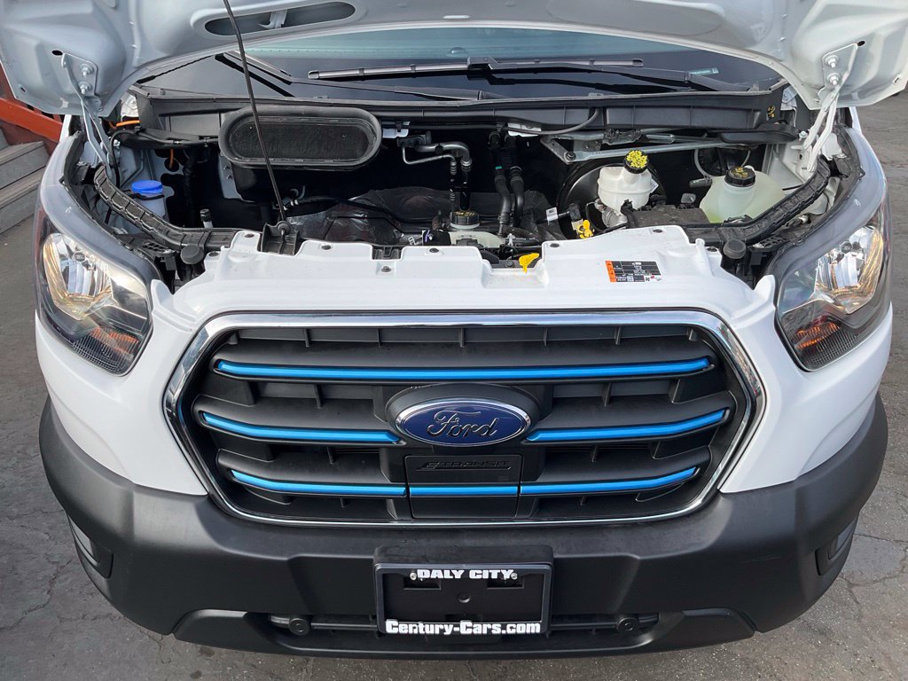 Used 2023 Ford E-Transit Medium Roof RWD image 19