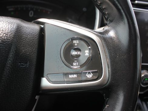 Used 2018 Honda CR-V Touring image 13