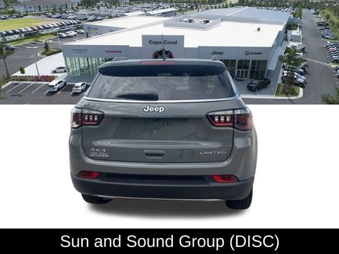 Used 2023 Jeep Compass Limited w/ Elite Group AWD/4WD image 6