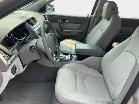Used 2017 GMC Acadia Limited SLT AWD/4WD image 10