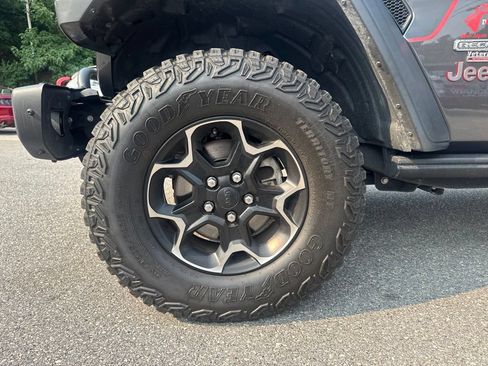Used 2020 Jeep Wrangler Unlimited Rubicon w/ Quick Order Package 28Y Recon AWD/4WD image 30