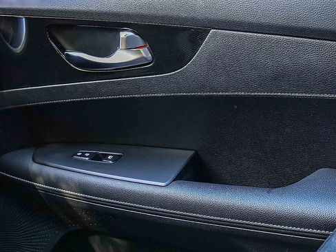 Certified 2023 Kia Forte GT-Line w/ GT-Line Premium Package image 16