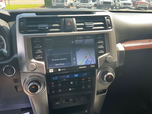 Used 2021 Toyota 4Runner Limited RWD image 21