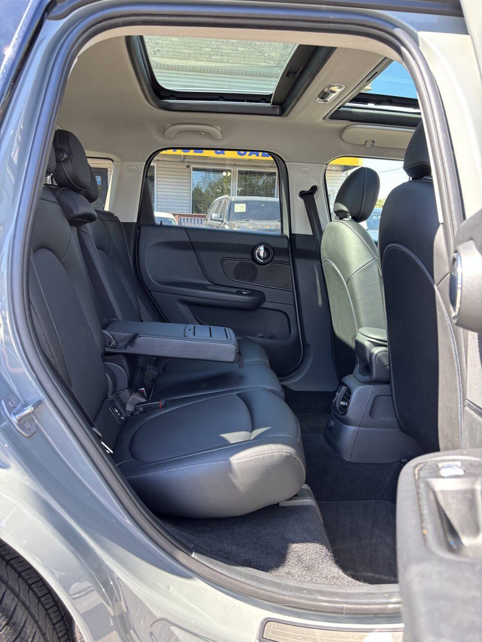Used 2017 MINI Cooper Countryman FWD image 19