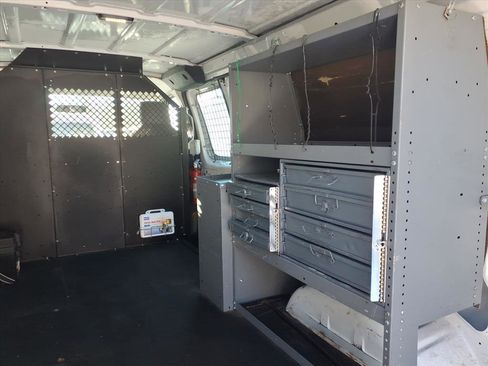 Used 2013 Ford E-150 and Econoline 150 w/ PWR Group image 12