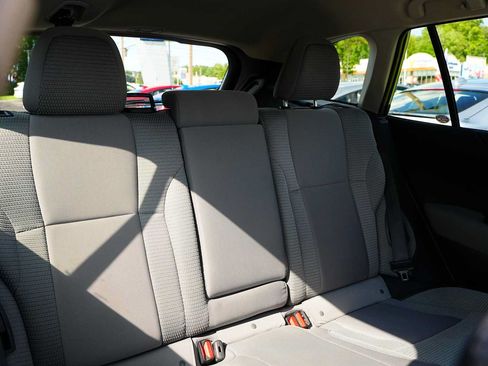 Used 2025 Subaru Outback Premium AWD/4WD image 22