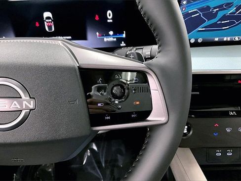 New 2025 Nissan Murano Platinum w/ Cargo Package image 23