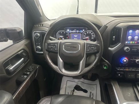 Used 2020 GMC Sierra 2500 Denali w/ Denali Ultimate Package image 25