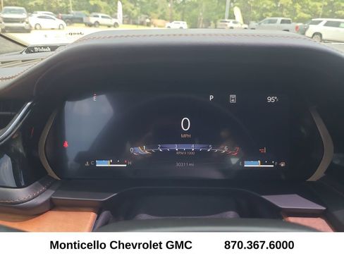 Used 2023 Jeep Grand Cherokee L Summit AWD/4WD image 14
