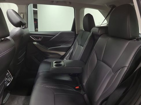 Used 2023 Subaru Forester Limited AWD/4WD image 21
