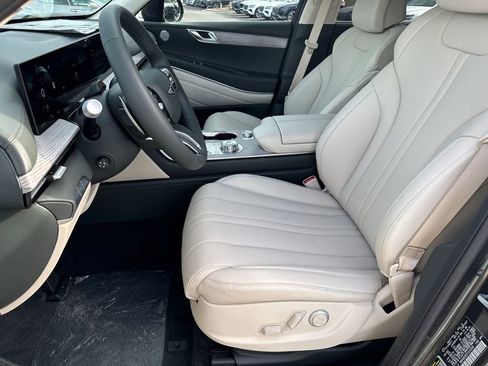 New 2026 Genesis GV80 2.5T Select image 9