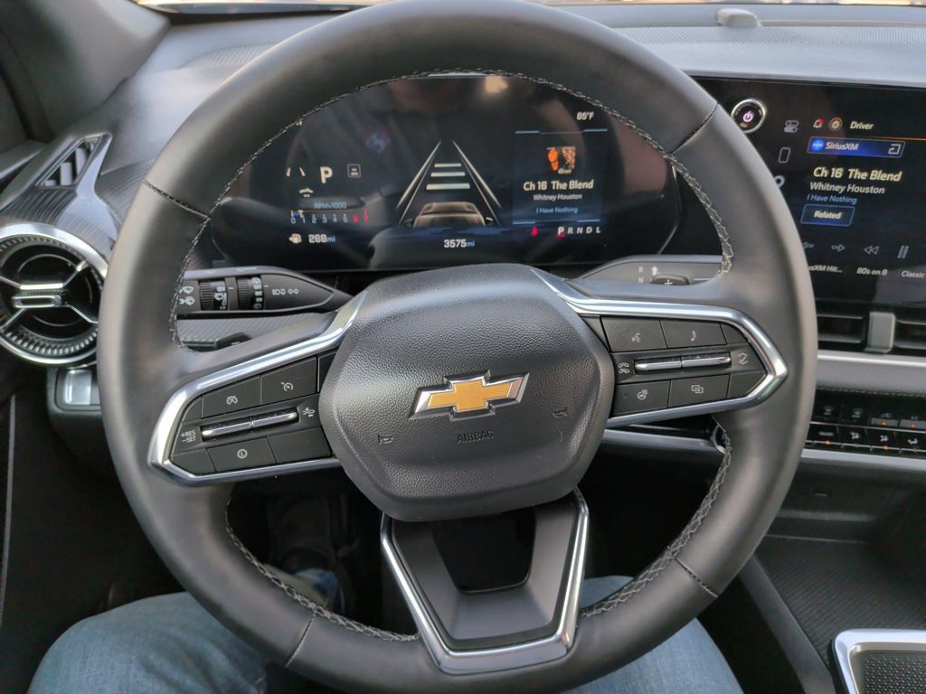 Used 2026 Chevrolet Equinox LT w/ LPO, Floor Liner Package FWD image 24