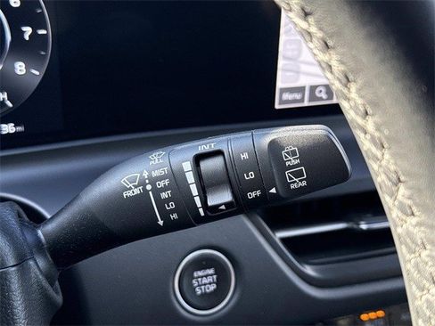 Used 2025 Kia Seltos EX w/ EX Sunroof Package image 26