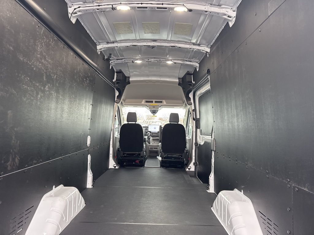 New 2026 Ford Transit 350 148 High Roof Extended RWD image 19
